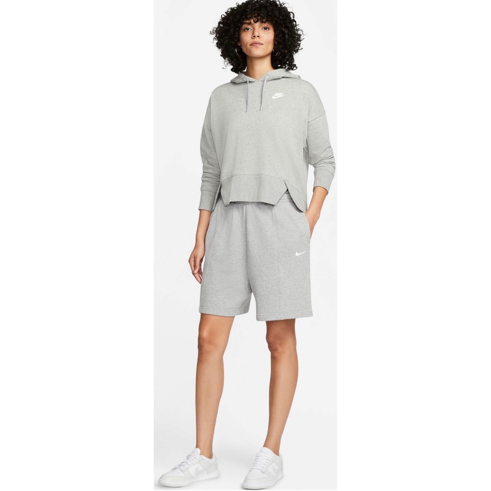 Nike Women's Sportswear Essential Fleece High Rise Shorts Size S Gray Heather